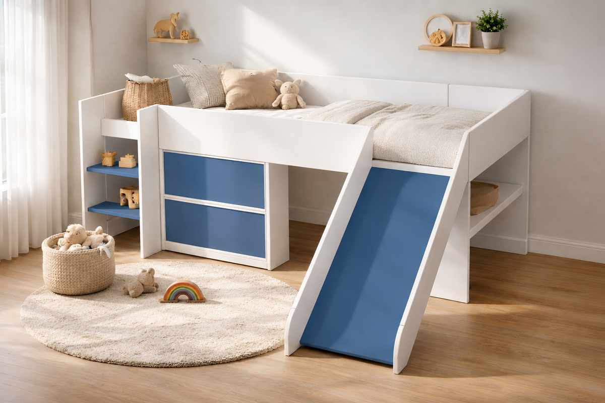 ama alta Montessori infantil Kiddowood con resbaladilla, escritorio integrado y almacenamiento en escalera, personalizable en toda la gama de colores Kiddowood para habitaciones infantiles modernas.